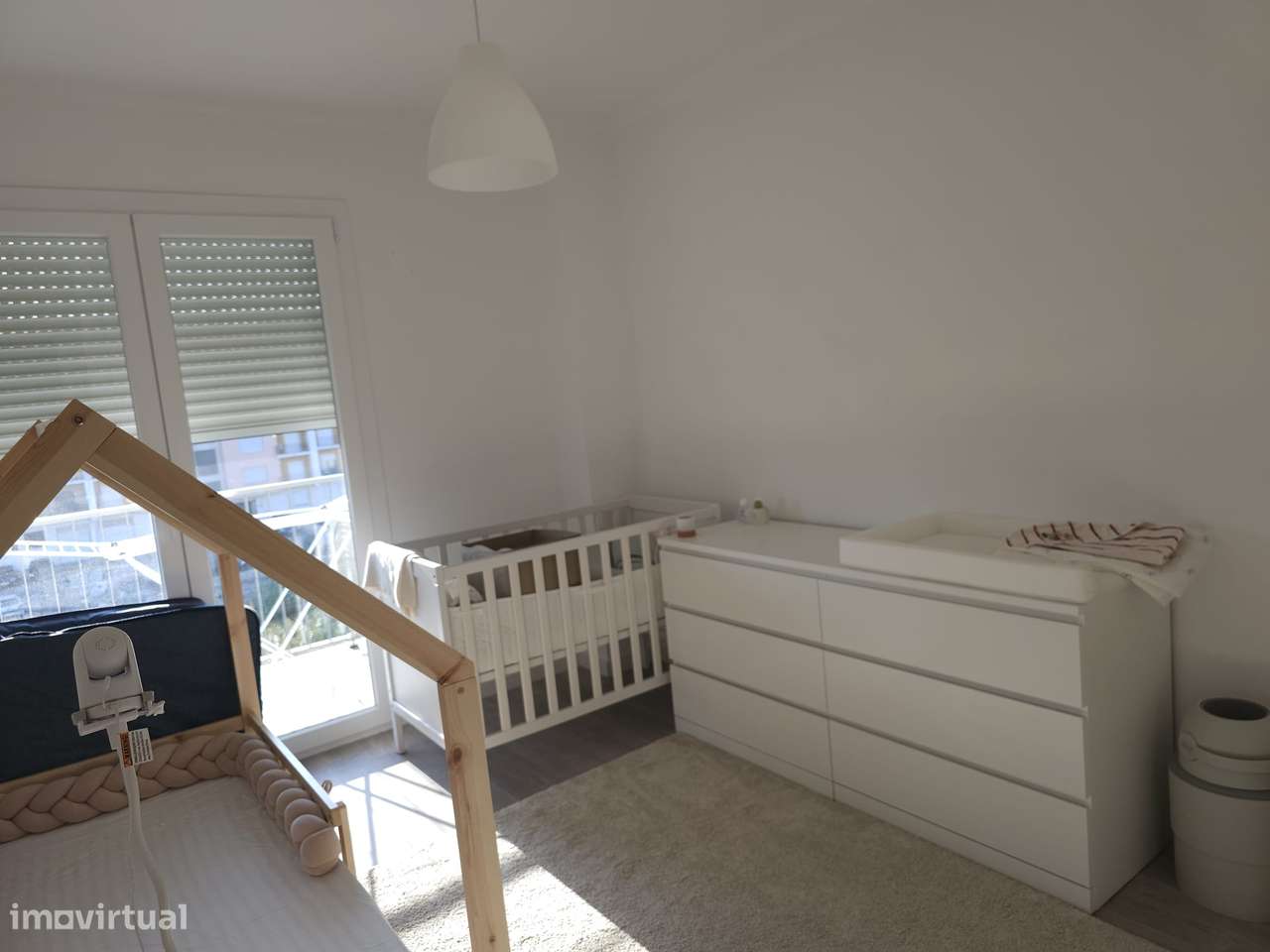 Apartamento T3 com varanda, ar condicionado e elevador-8