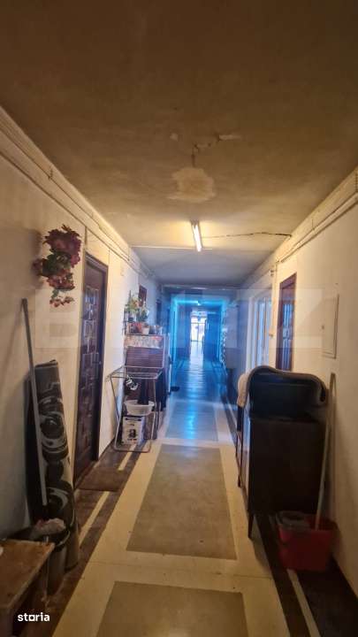 Camera de camin de vanzare, mobilata, in zona Tractorul - Imagine principală: 5/10