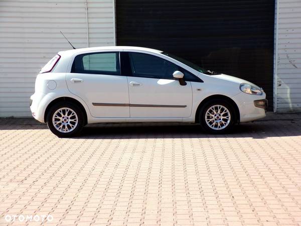 Fiat Punto Evo 1.4 8V Active Euro5 - 12