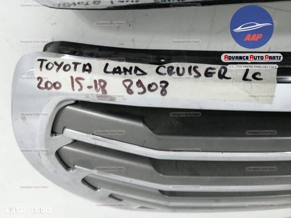 Grila centrala Toyota Land Cruiser LC200 an 2015-2018 originala - 1
