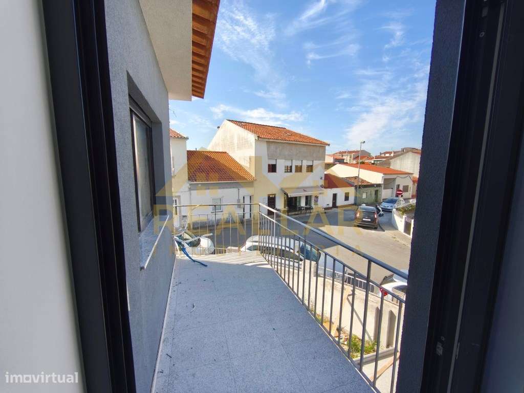 Apartamento T2+1 Duplex com Entrada Independente | Fão - Esposende-13