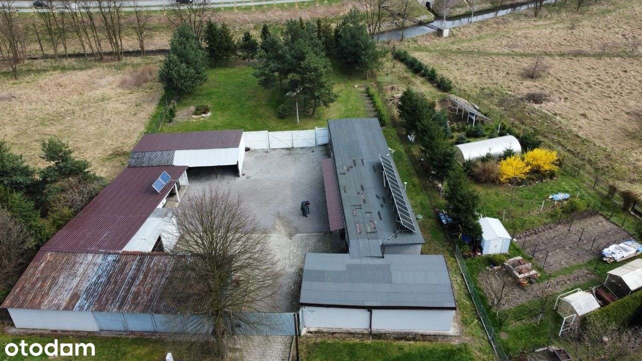 Kompleks budynków przemysłowo-magazynowych+biura-19