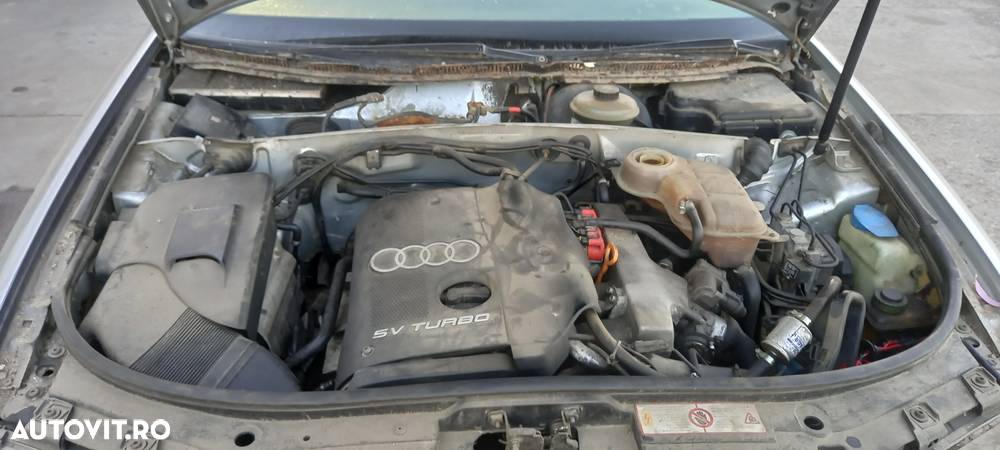 Dezmembrari/Dezmembrez Audi A6 - 5