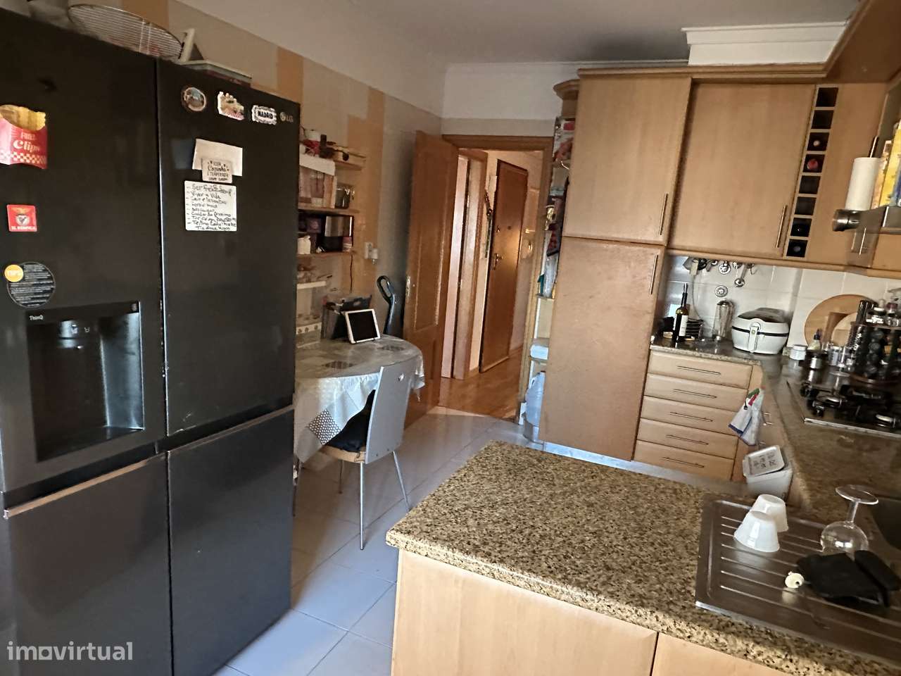 T3 com varanda, garagem e aquecimento central - Grande imagem: 4/19