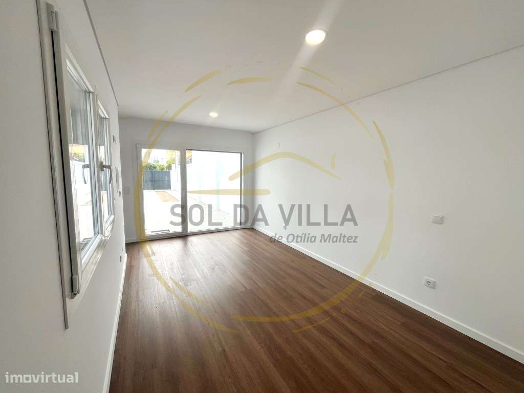 Moradia Térrea Isolada T4 - Fernão Ferro, Seixal - 640.000€-24