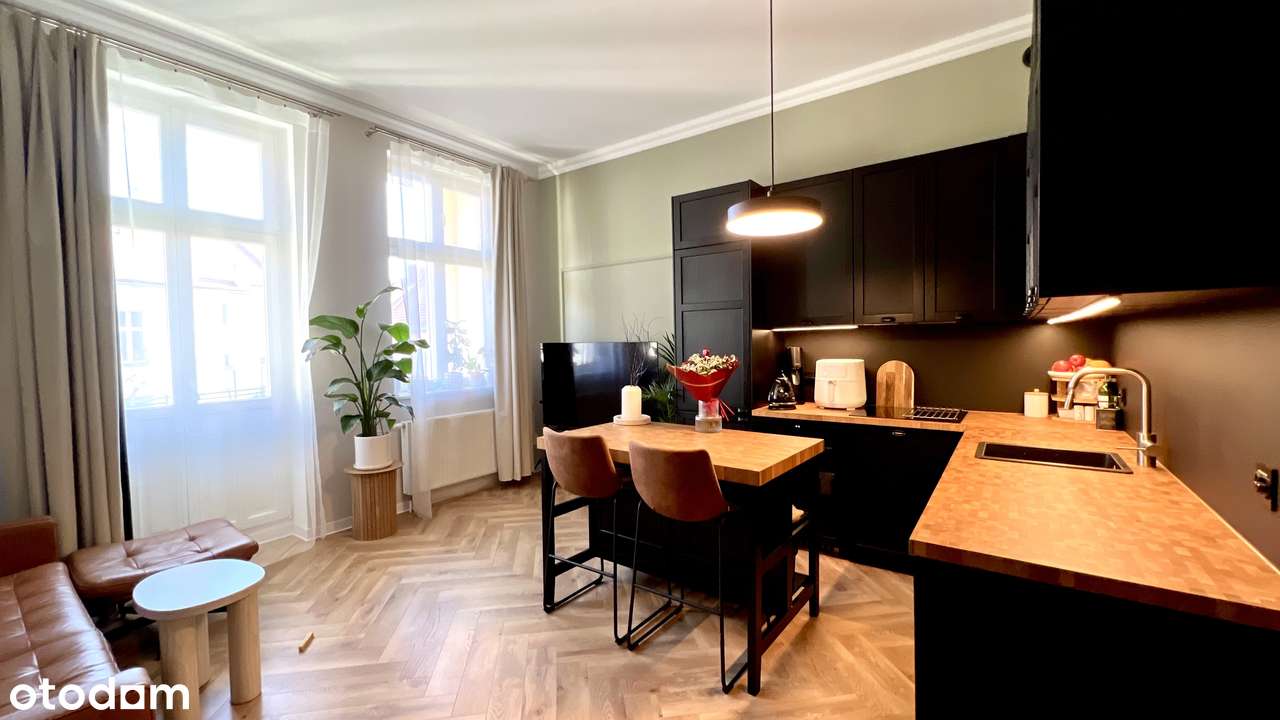 Na sprzedaż 50 m kw w odrestaurowanej kamienicy z windą-5