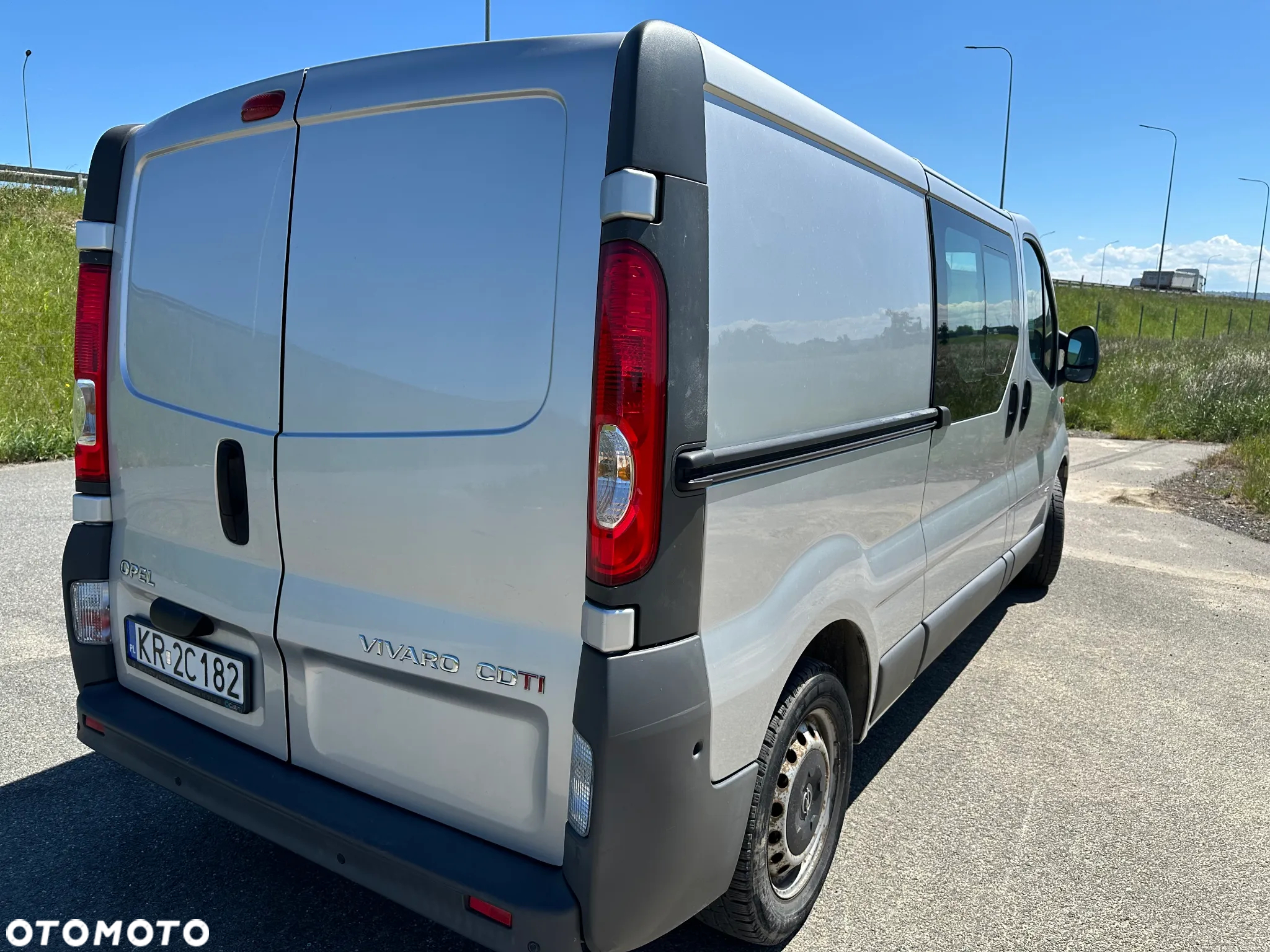 Opel Vivaro - 4