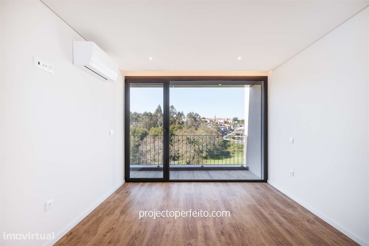 Moradia em Banda T3+1 Venda em Fânzeres e São Pedro da Cova,Gondomar - Grande imagem: 4/23