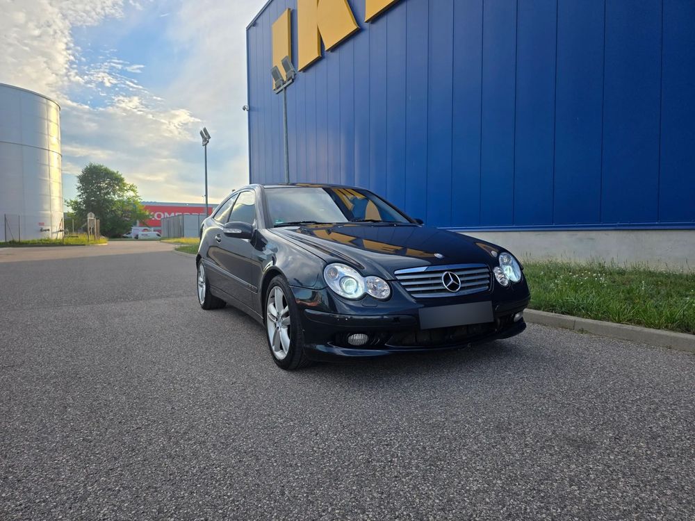 Mercedes-Benz C W203 2000