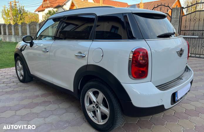 Mini Countryman One D - 2