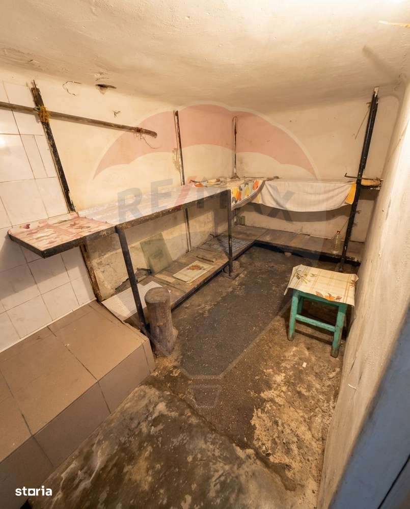 Casă cu 3 camere de vânzare pe str. Fabricii-13