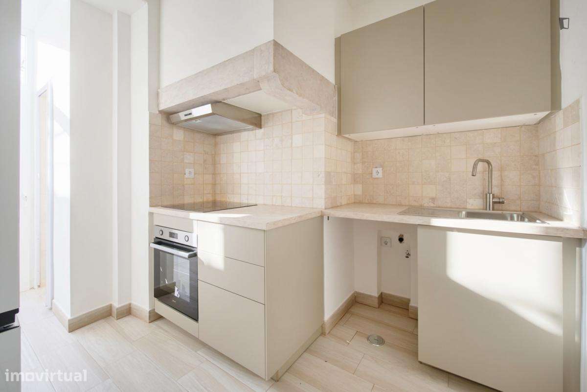 Quarto - localizado em Bairro Alto Lisbon - Grande imagem: 4/10