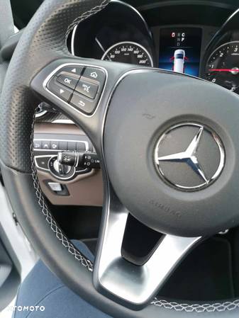 Mercedes-Benz Klasa V 300 d lang 9G-TRONIC Avantgarde Edition 2023 - 14