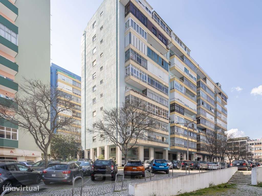 Apartamento T2 com vista Rio em Almada. - Grande imagem: 2/24