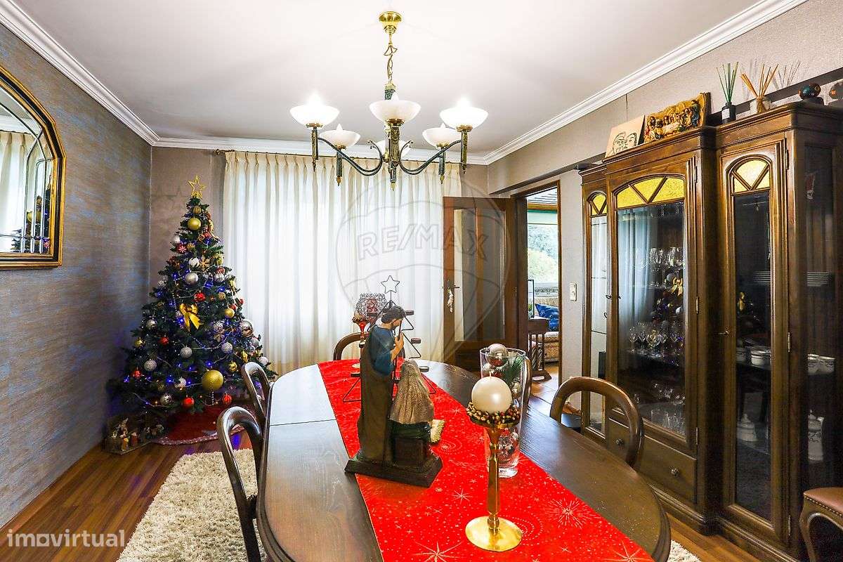 Moradia T4 para venda-15