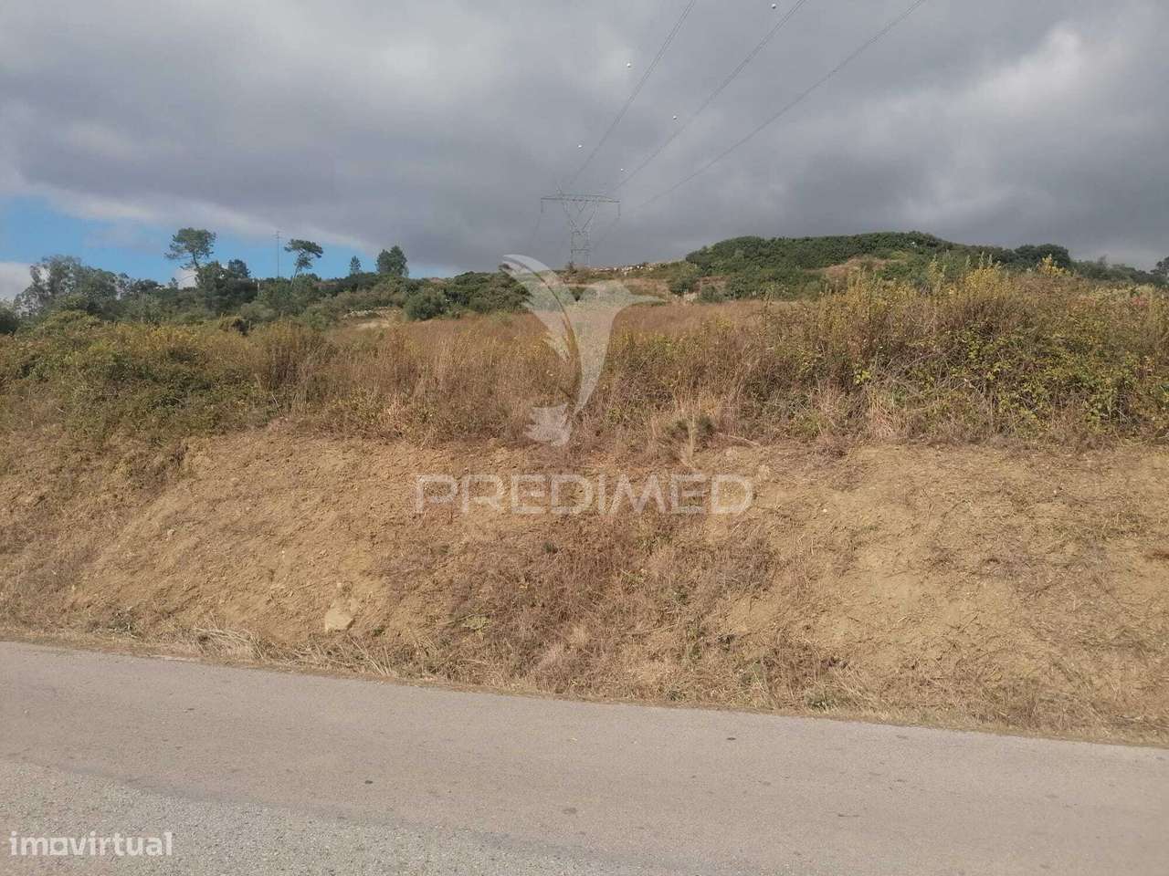 Terro Rústico em Sobral Monte Agraço - Chã - Grande imagem: 3/8