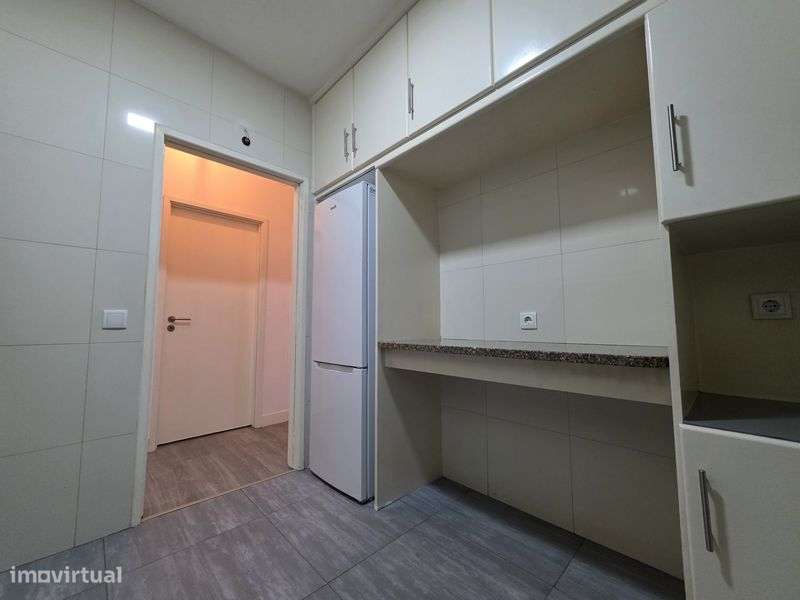 Aluga-se partamento T2+1 em Famalicão - Grande imagem: 4/12