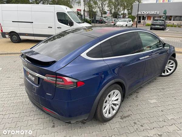 Tesla Model X Long Range Plus - 8