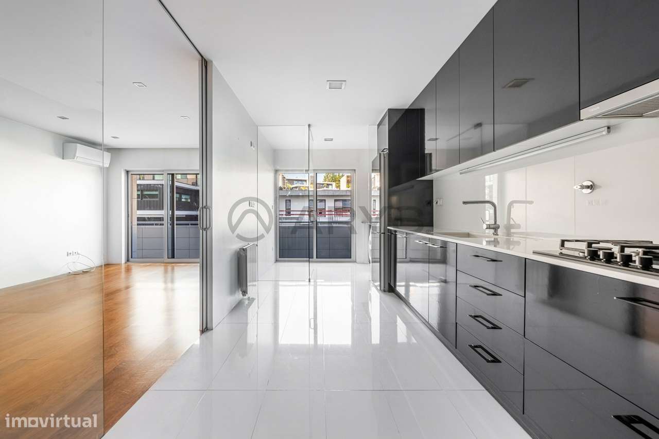 Apartamento T2 + Escritório - Grande imagem: 4/19