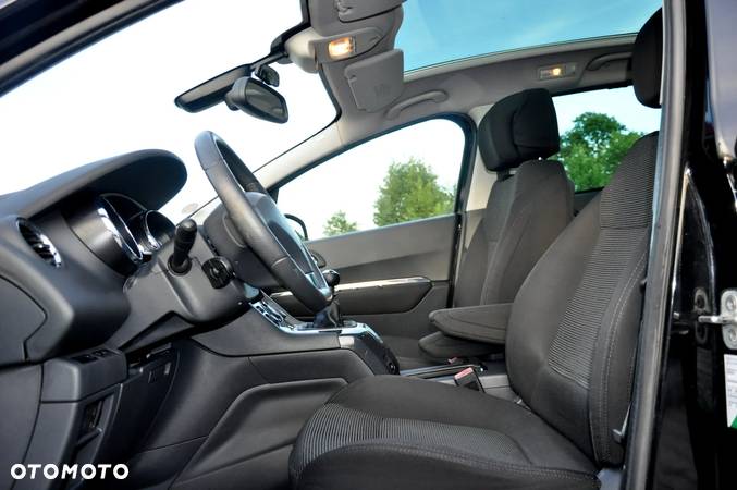 Peugeot 5008 1.6 HDi Premium - 21