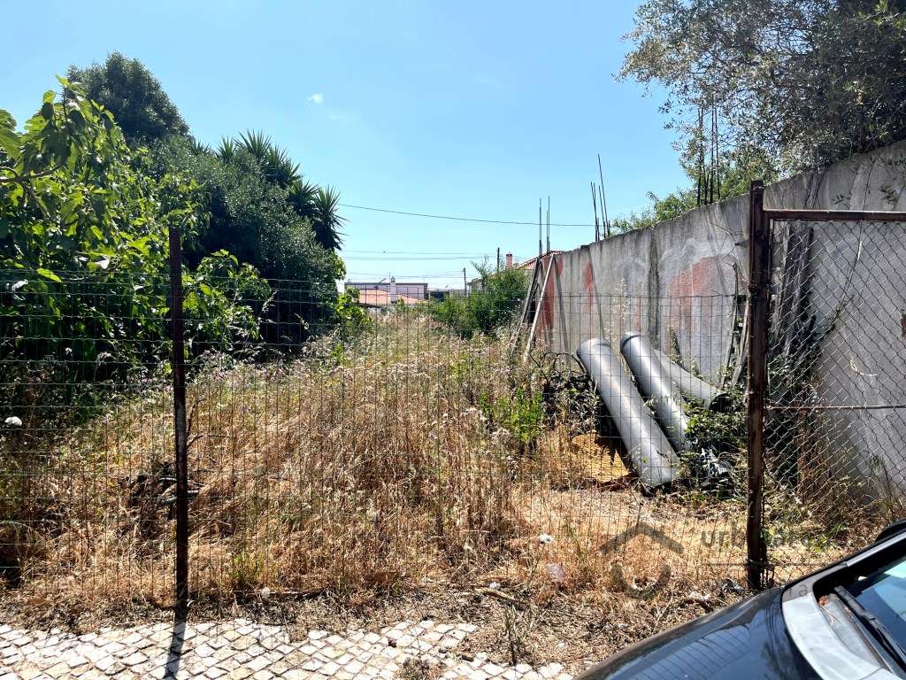 Terreno urbano, em Carrascal de Alvide, com 295 m2 , construção de ...-8