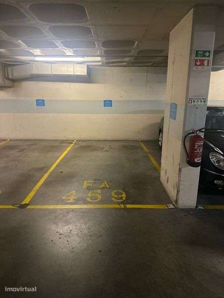 LUGAR DE GARAGEM - Grande imagem: 4/6