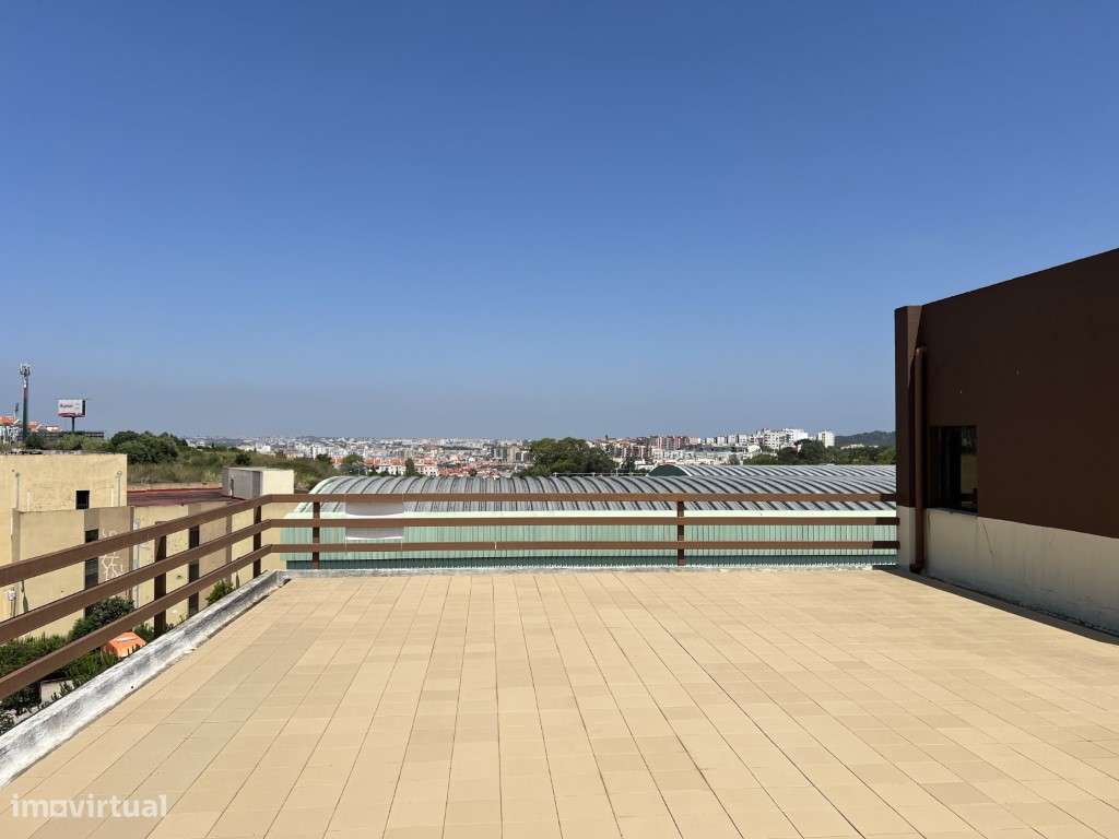 Escritório em Alfragide com 495 m2 - Financiamento até 100%-13