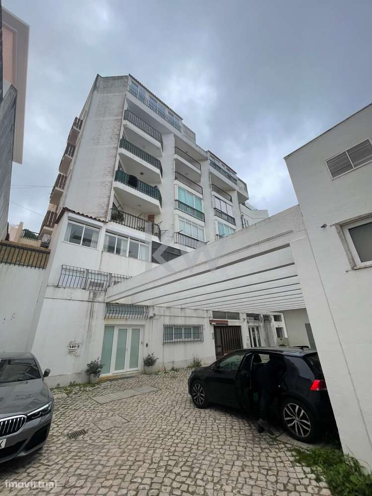 Amplo Espaço Comercial para Venda em Cascais com 280m2  composto por 2 - Grande imagem: 5/8