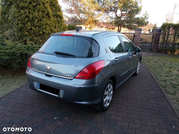 Peugeot 308 - 10