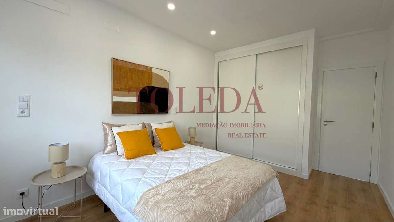 Apartamento T3 Remodelado a Estrear no Centro de Benfica-15