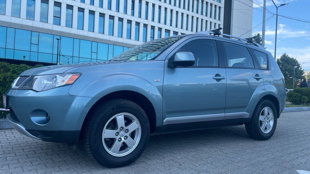 Mitsubishi Outlander 2009
