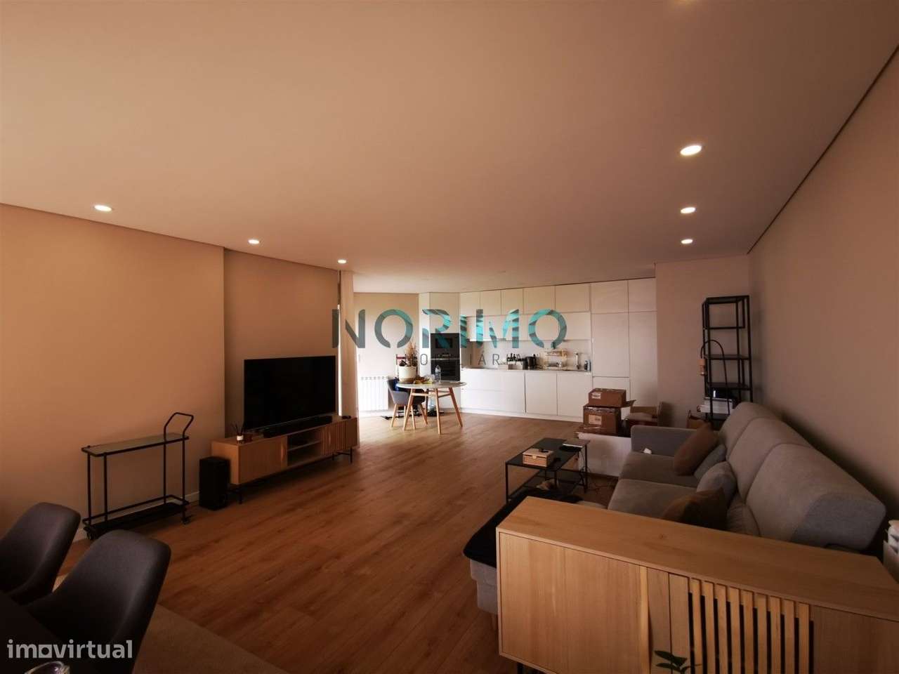 Apartamento T3 Frente Mar (Remodelado)-12