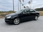 Volkswagen Jetta 1.9 TDI Comfortline - 2