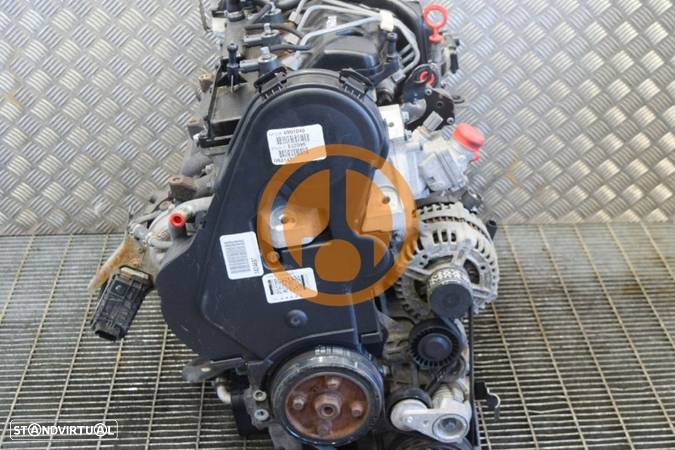 Motor D5244T8 VOLVO C30 C70 II DECAPOTABLE S40 II V50 - 5