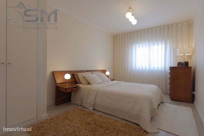 São Domingos de Rana - Apartamento T2 recente com suite e garagem-18