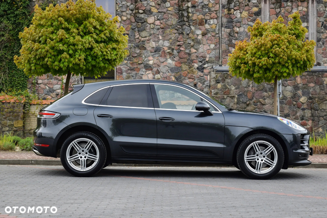 Porsche Macan Standard - 13