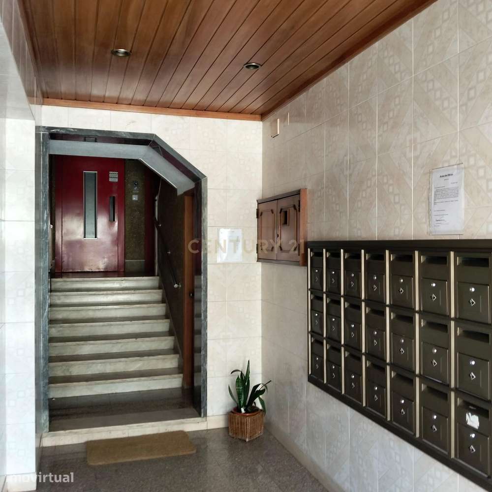 Venda de Apartamento T1 - Cacém-1