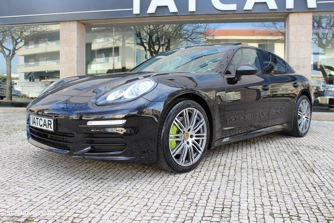 Porsche Panamera - 2