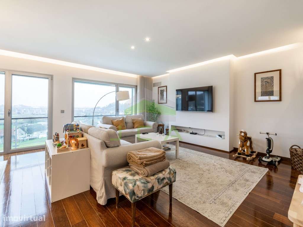 Moradia V4 isolada a 3min de Leiria-12