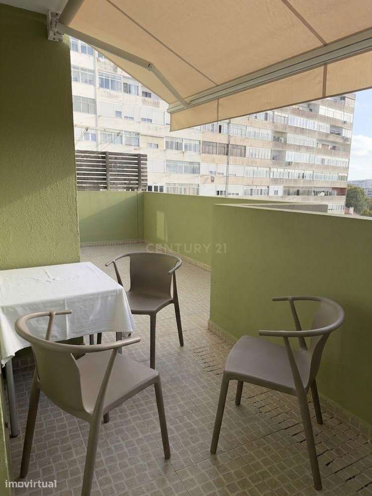 Apartamento de 2 assolhadas com terraço! centralidade absoluta...-7