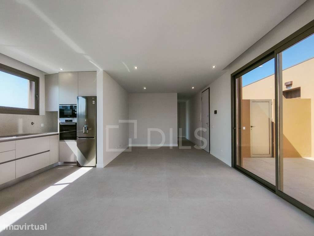 Apartamento T2 com varanda, terraço e garagem em Cabanas, Tavira - Grande imagem: 5/57