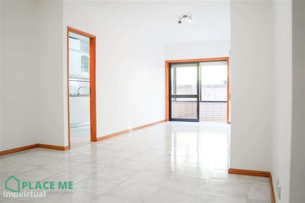 Apartamento T1+1 próximo da Estação de Comboios-13
