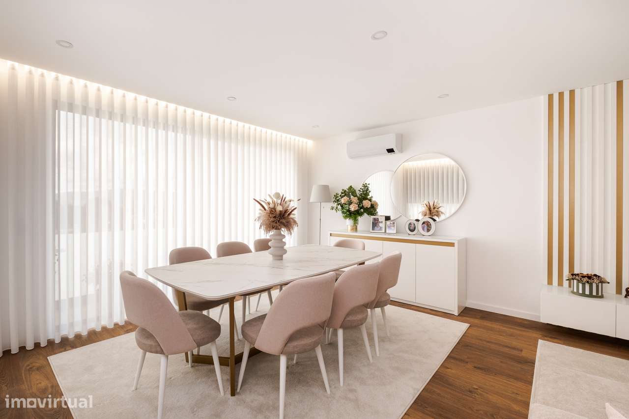 Apartamento T3 com Suite, Closet, Jardim Privado e Garagem Dupla - Grande imagem: 4/24