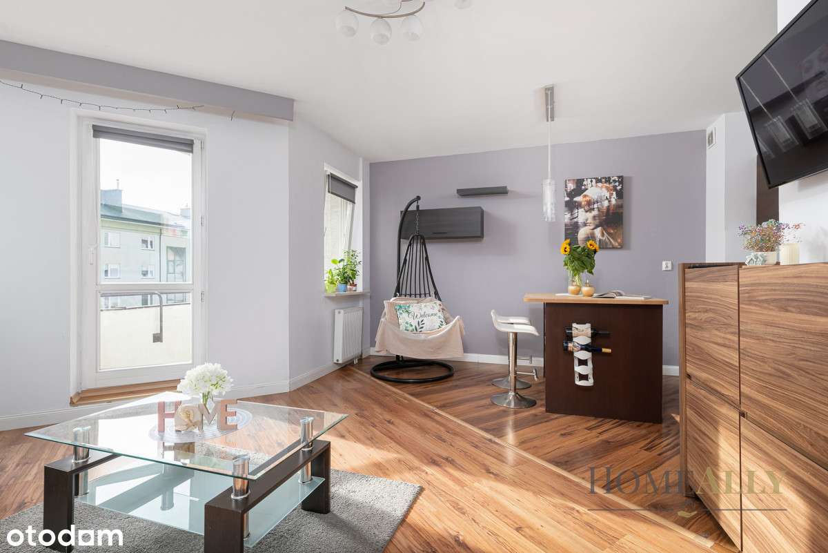 Jasna kawalerka blisko autobus tramwaj park Wisła - Pełny obrazek: 4/10