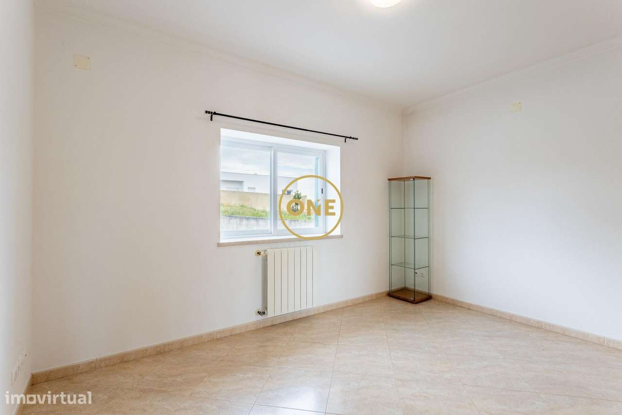 Propriedade Exclusiva em Sesimbra com 7.500m2 | Moradia de 529m2, Priv-19