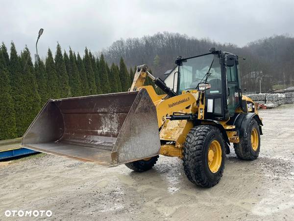 Caterpillar 908H ładowarka kołowa - 4