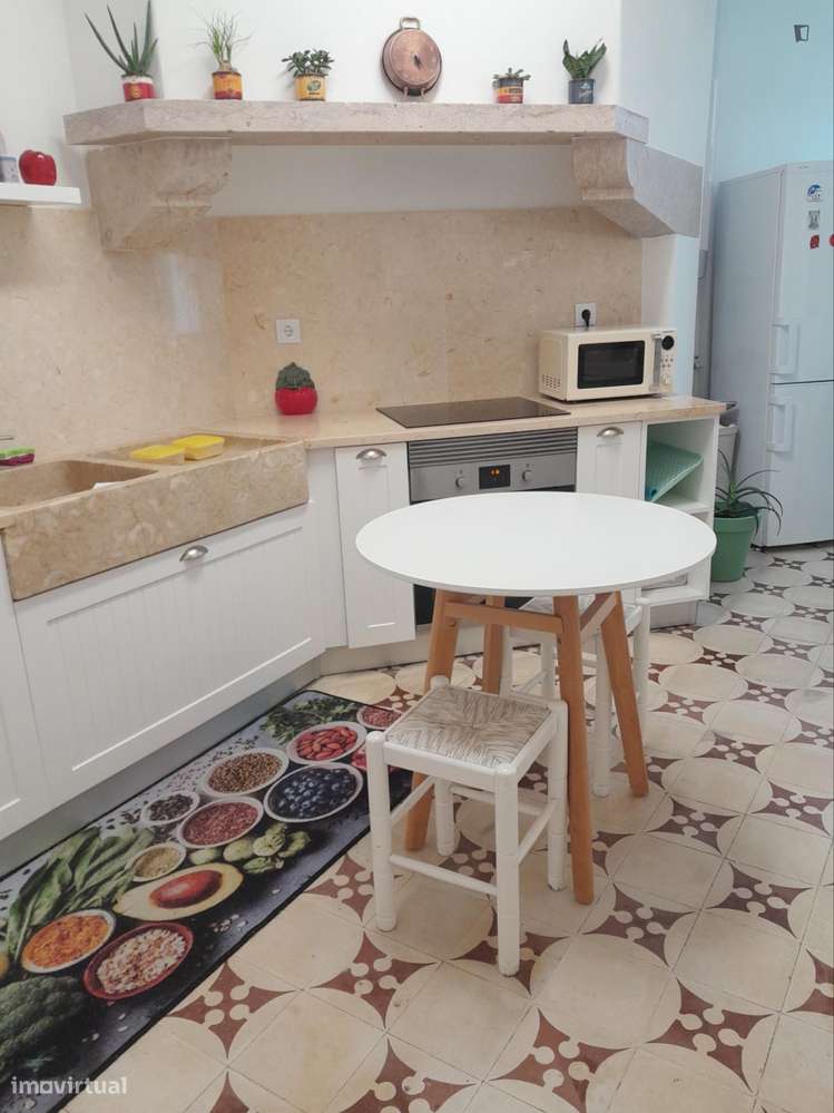 Quarto - localizado em Santa Apolónia Lisbon - Grande imagem: 5/8