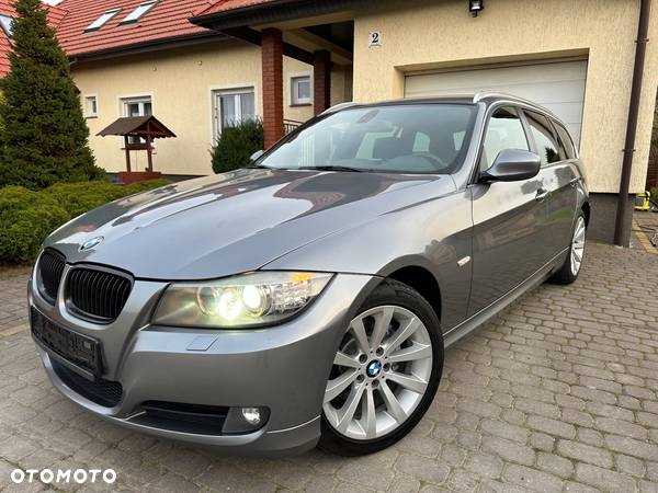 BMW Seria 3 318d Touring - 4