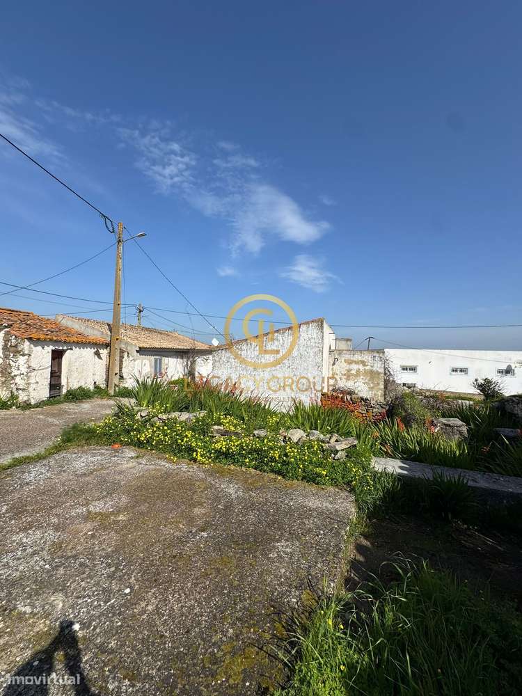 Moradia para recuperar com terreno urbano – Tacões, Alcoutim-8