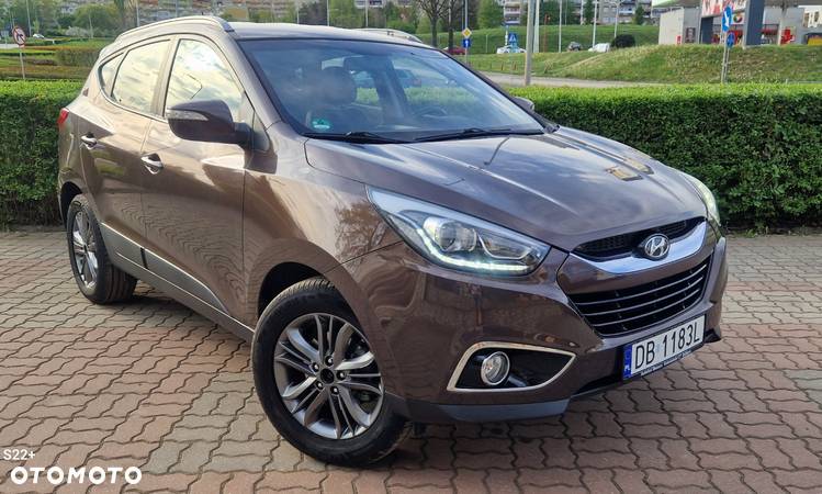 Hyundai ix35 blue 1.6 2WD Finale Gold - 3